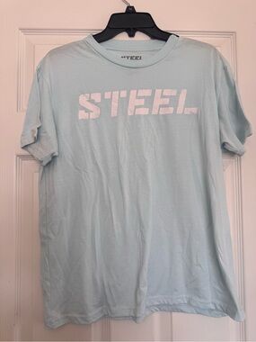 Steel Logo Short-Sleeve Tee in Light Blue